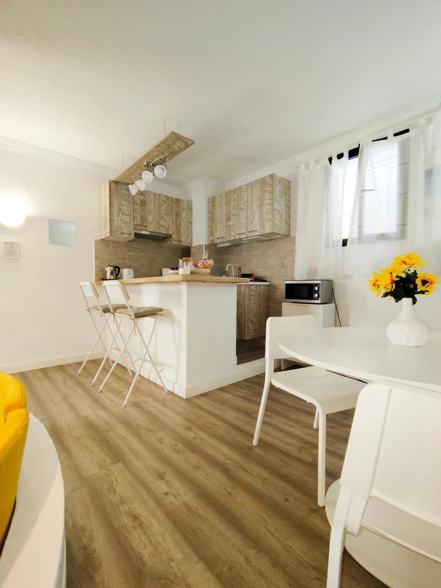 Apartmán Thelma 1 Minuto A Pie Del Mar Tías Exteriér fotografie
