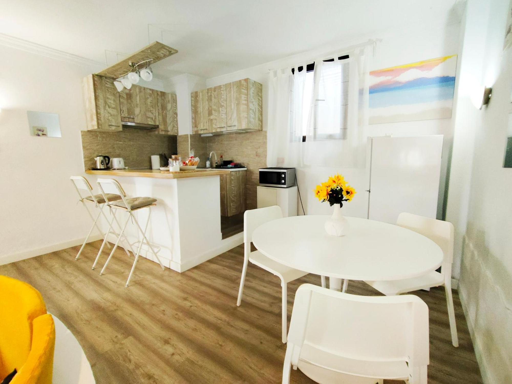 Apartmán Thelma 1 Minuto A Pie Del Mar Tías Exteriér fotografie